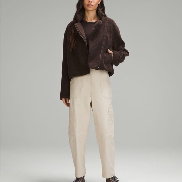 LULULEMON Textured Fleece Collared Jacket Size 8 EUC - Picture 3 of 7